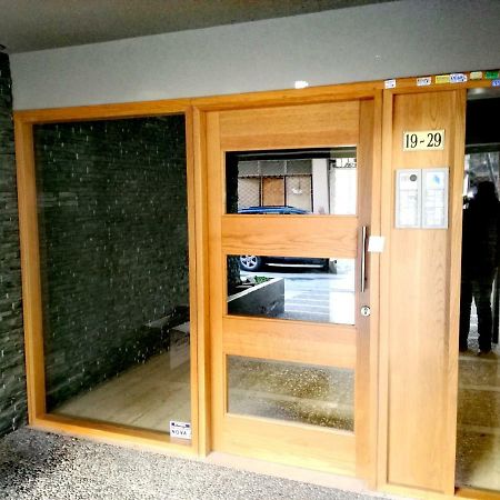 Spacious And Modern Downtown Apartment Ираклио Екстериор снимка